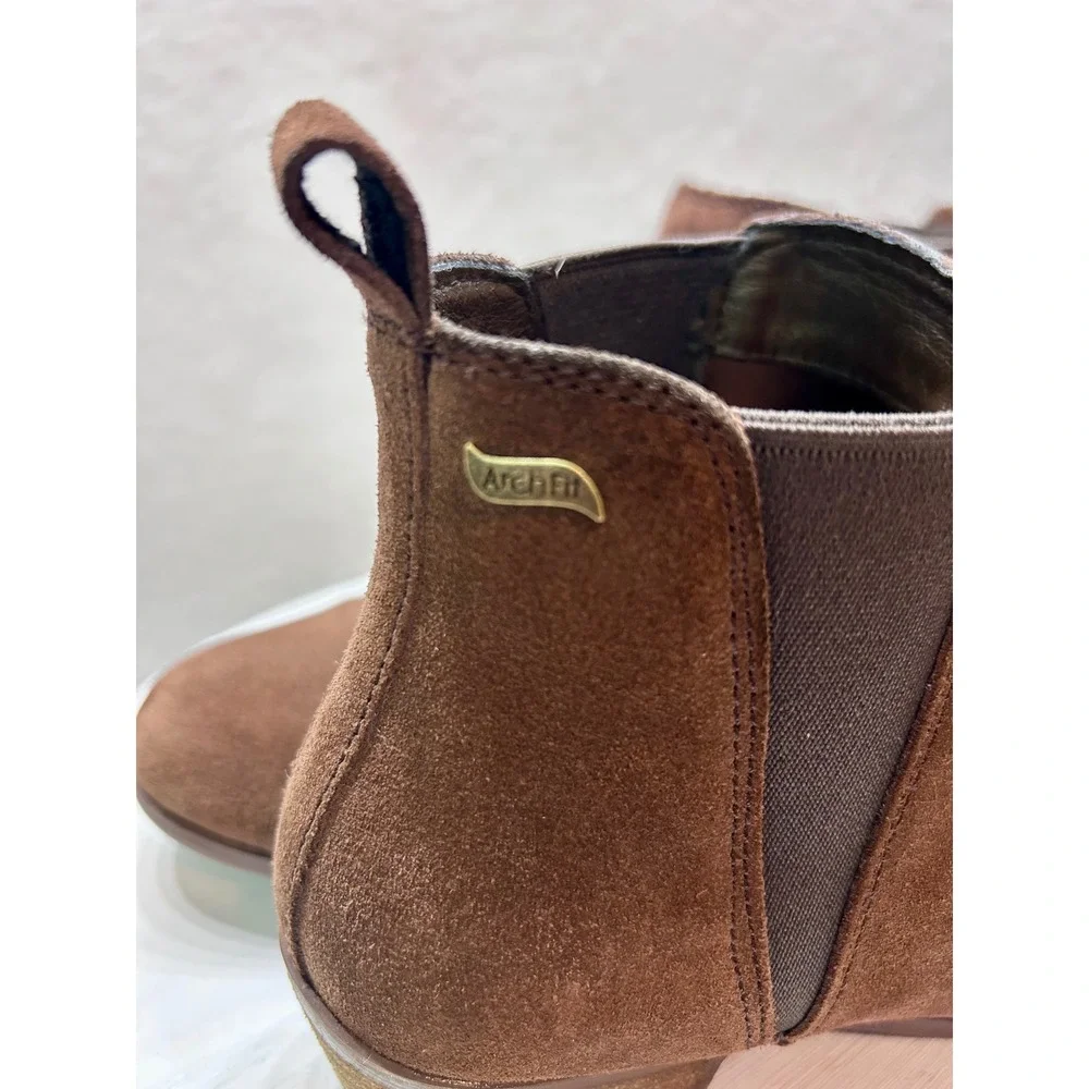 Skechers Arch Fit Women 7 Brown Suede Chelsea Ankle Boots‎ 167327 Choc Booties